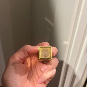 Victoria’s Secret lipstick color pulse